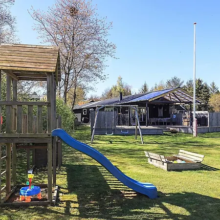6 Person In Hojslev-by Traum * Højslev