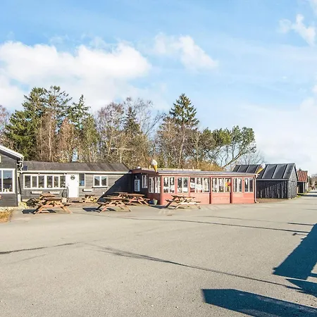 6 Person In Hojslev-by Traum בית נופש Højslev