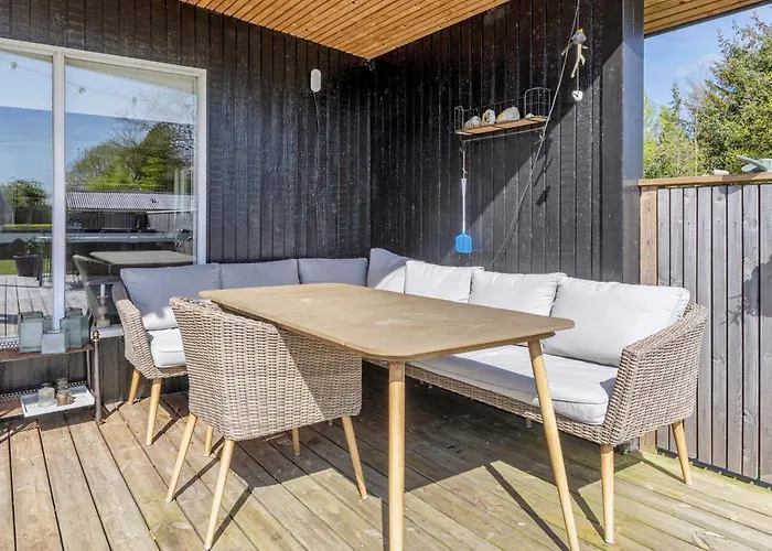 Feriehus 6 Person In Hojslev-by Traum