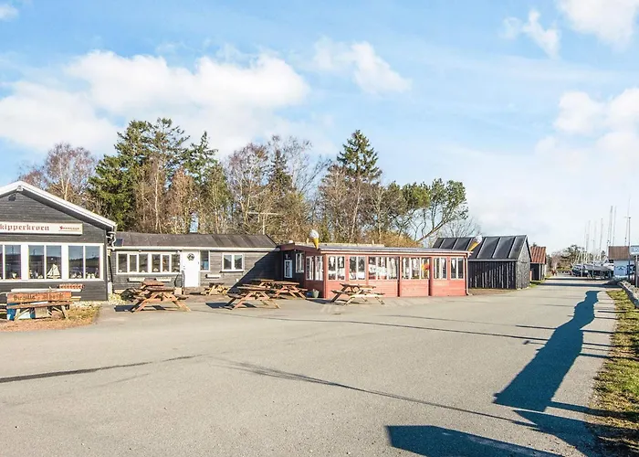 6 Person In Hojslev-by Traum Feriehus Højslev